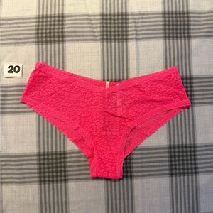 NWT VS PINK cheekster panties.